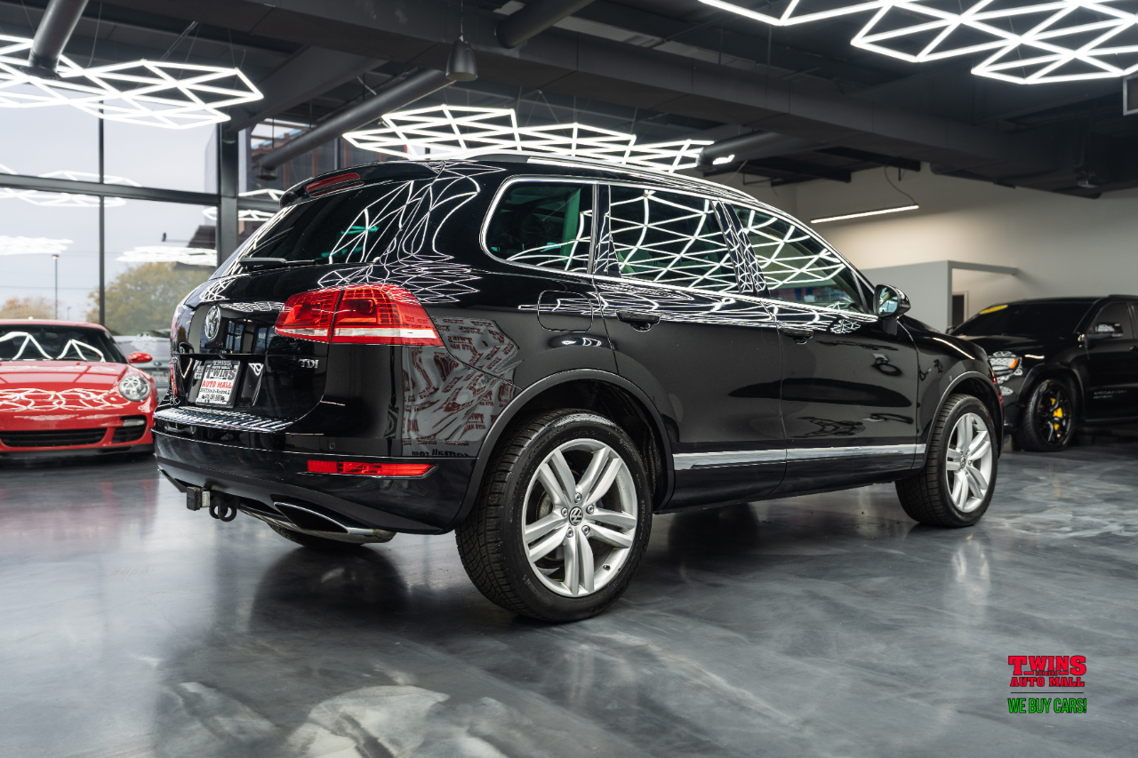Volkswagen Touareg V6 TDI 2014 Volkswagen Touareg V6 TDI 2014