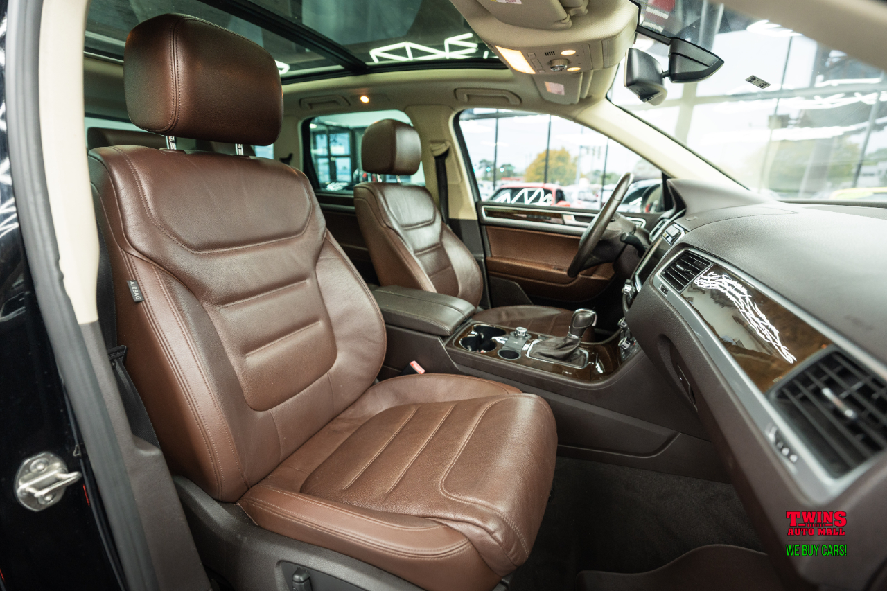 Volkswagen Touareg V6 TDI 2014 Volkswagen Touareg V6 TDI 2014
