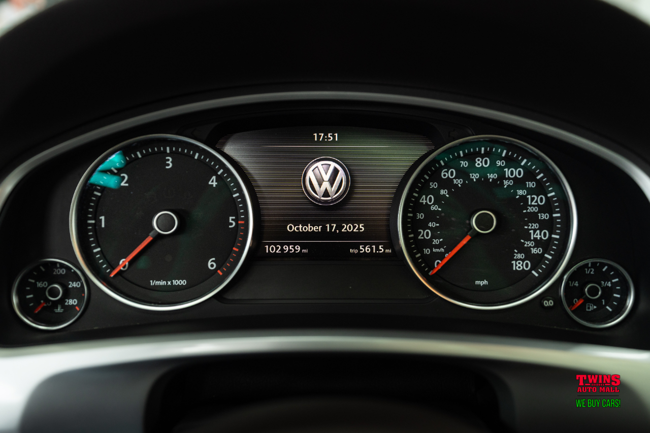 Volkswagen Touareg V6 TDI 2014 Volkswagen Touareg V6 TDI 2014