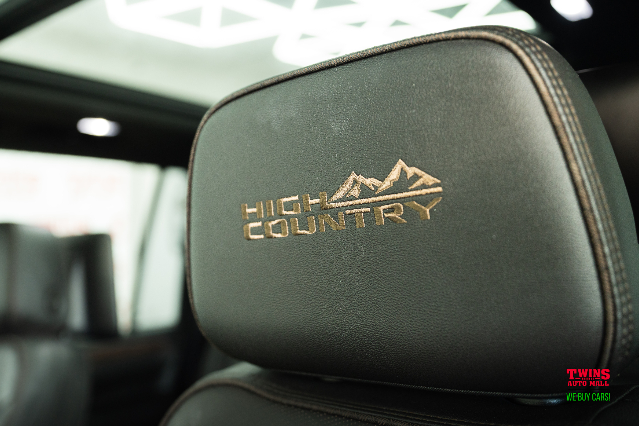 Chevrolet Suburban High Country 4WD 2021 Chevrolet Suburban High Country 4WD 2021