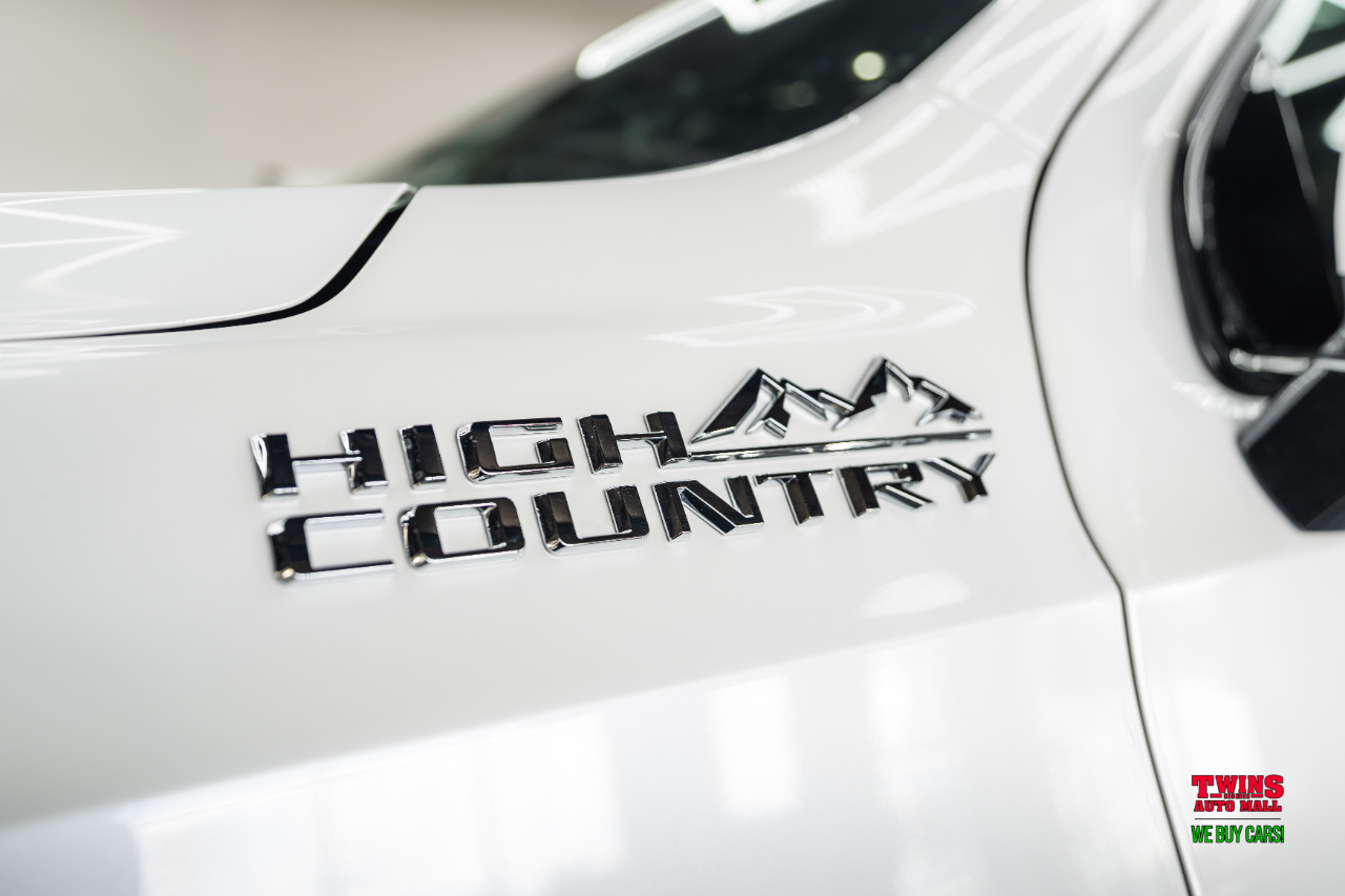 Chevrolet Suburban High Country 4WD 2021 Chevrolet Suburban High Country 4WD 2021