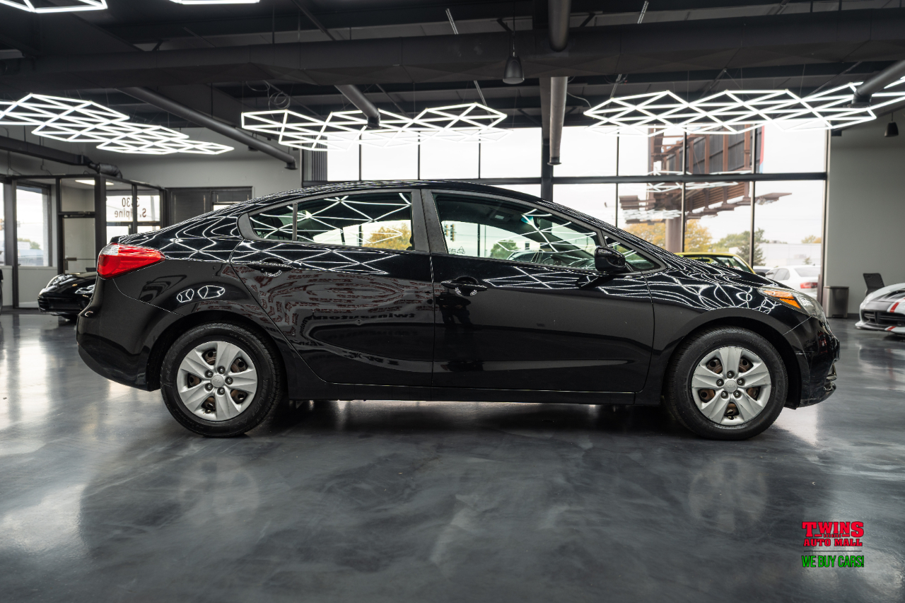 Kia Forte LX w/Popular Package 2016 Kia Forte LX w/Popular Package 2016