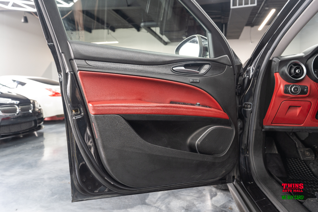 Alfa Romeo Stelvio AWD 2018