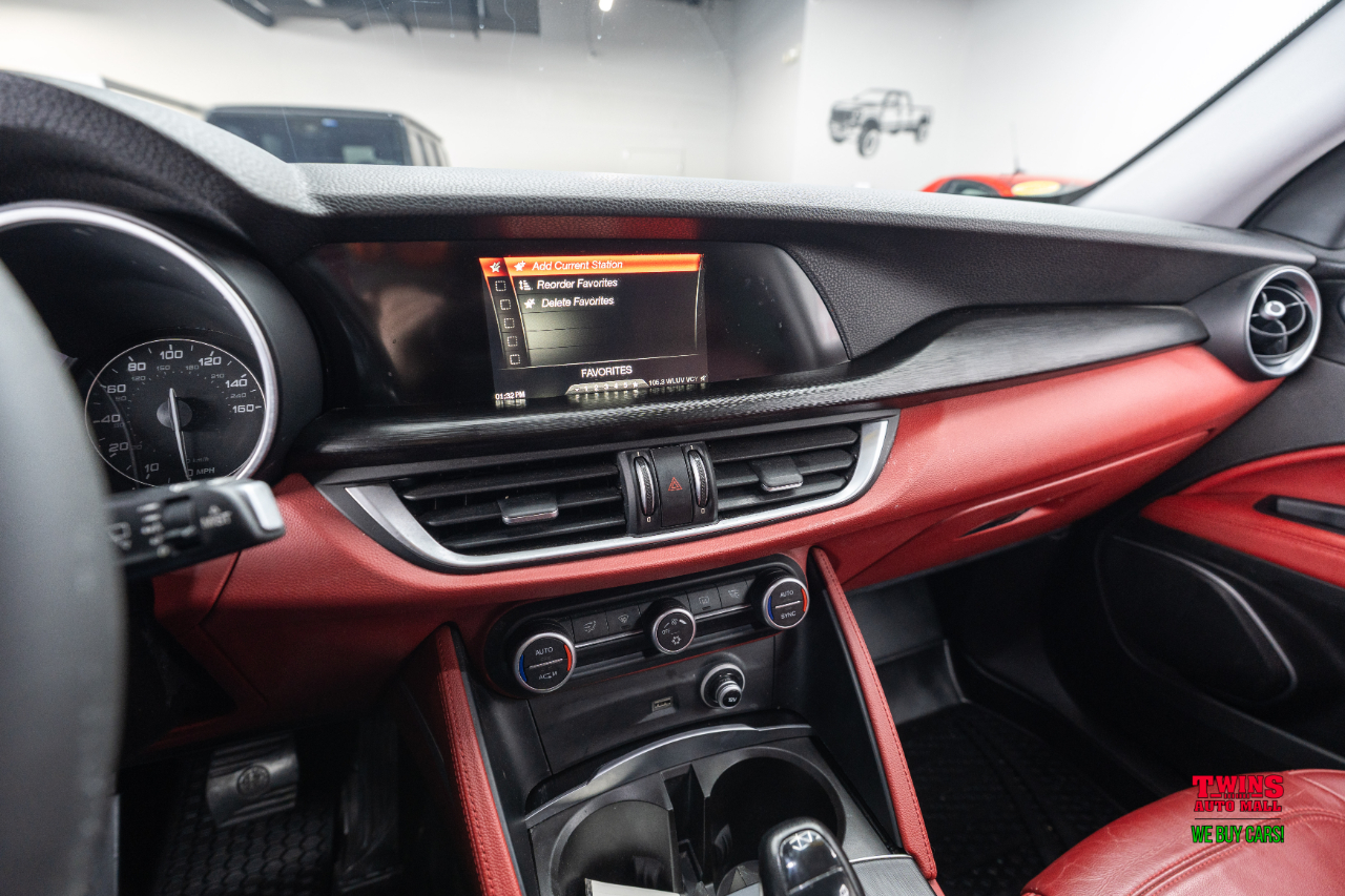 Alfa Romeo Stelvio AWD 2018