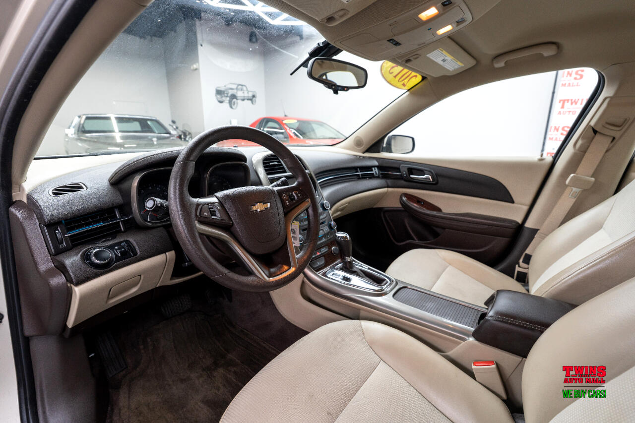 Chevrolet Malibu 1LT 2013