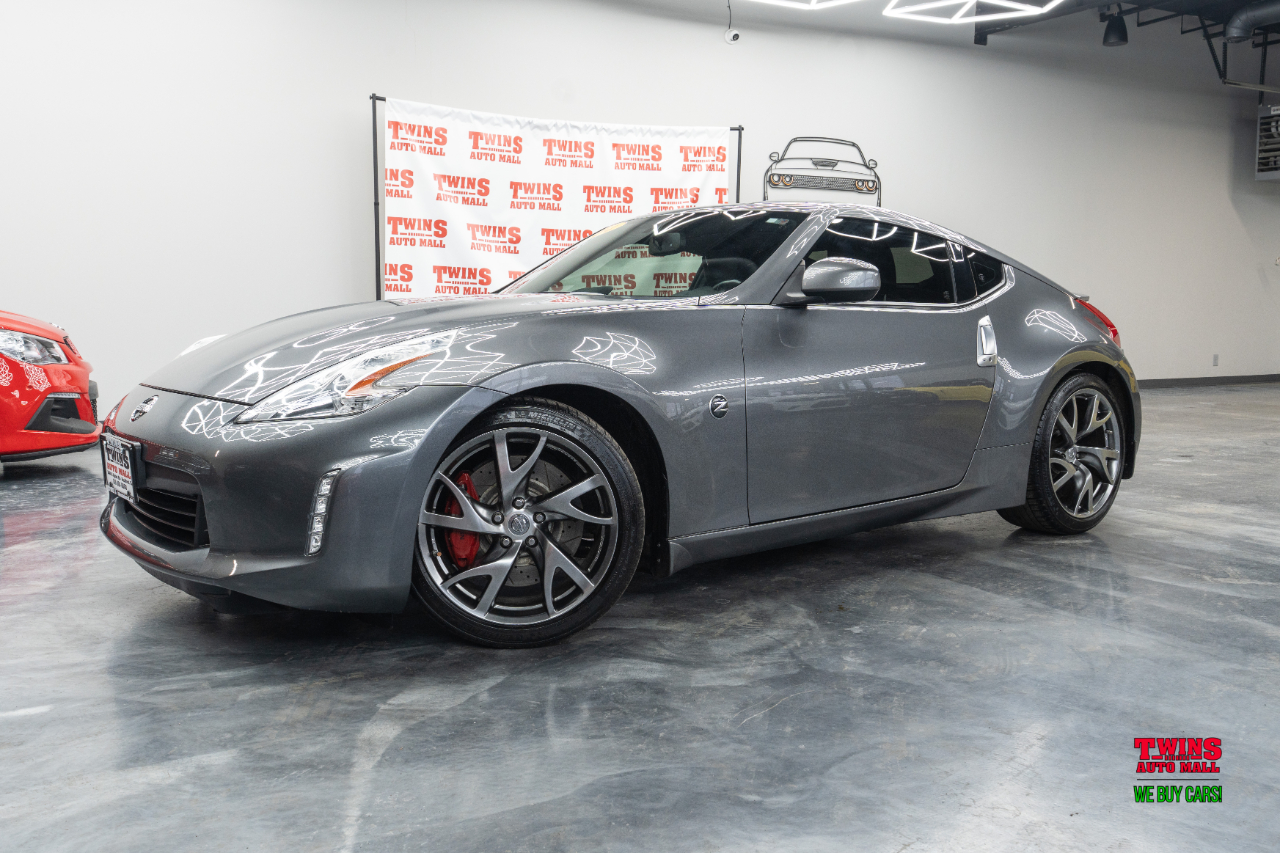 Nissan Z 370Z Coupe Touring 6MT 2014