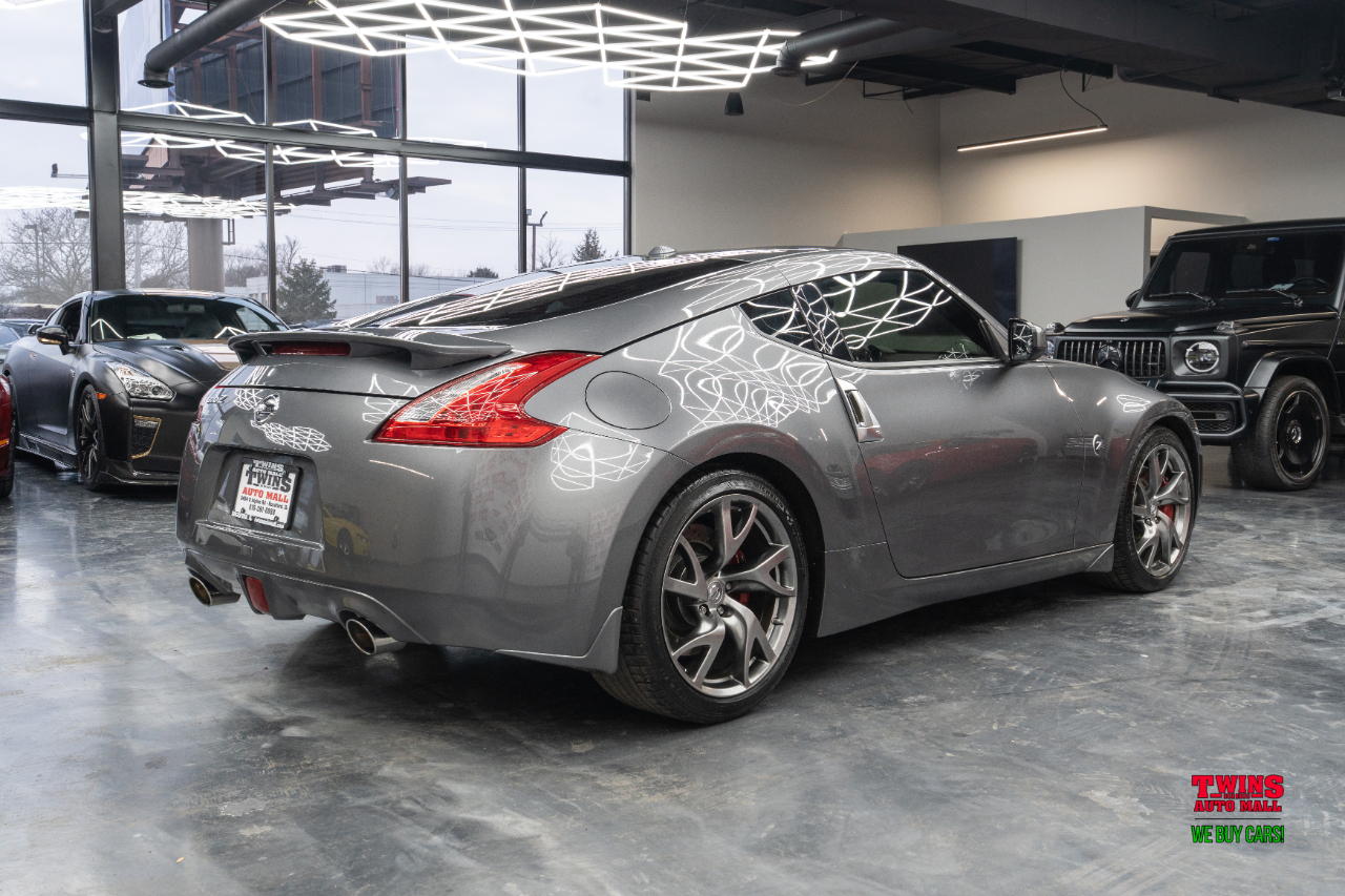 Nissan Z 370Z Coupe Touring 6MT 2014