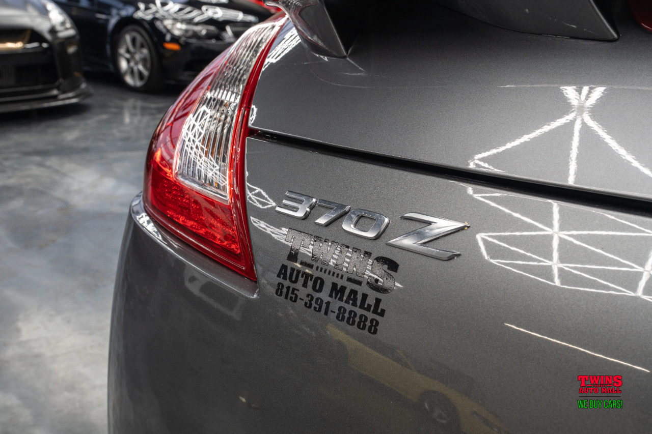 Nissan Z 370Z Coupe Touring 6MT 2014