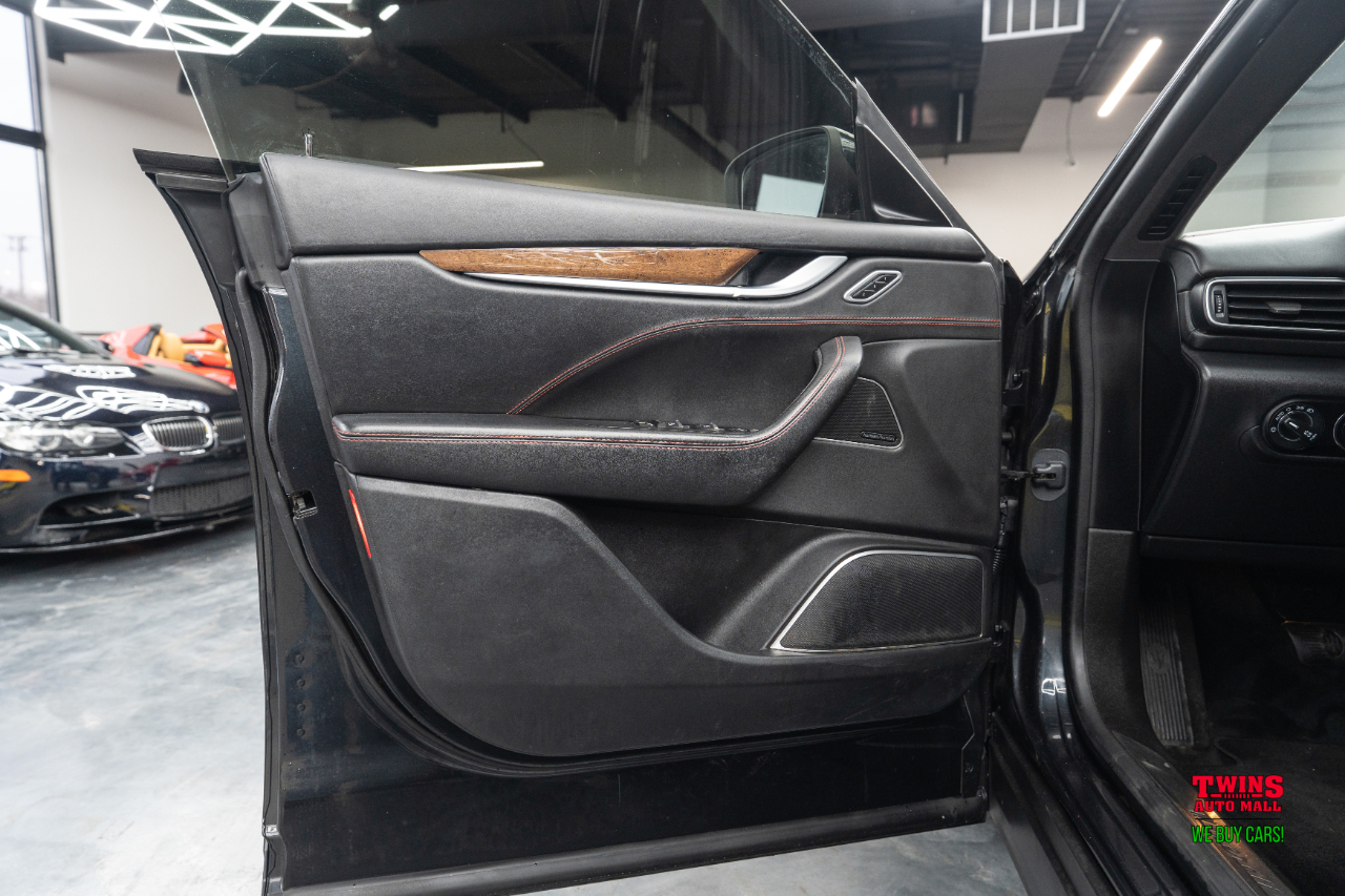 Maserati Levante S 2017