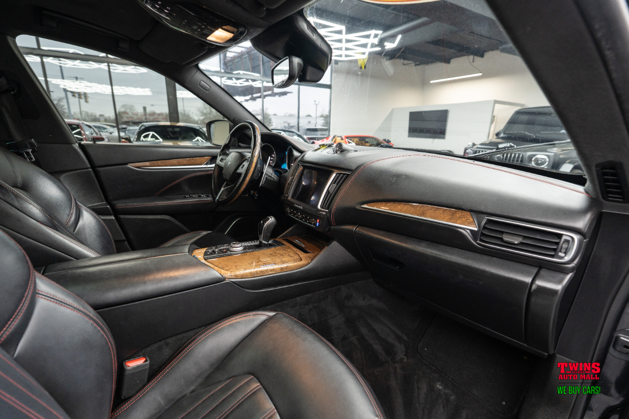 Maserati Levante S 2017