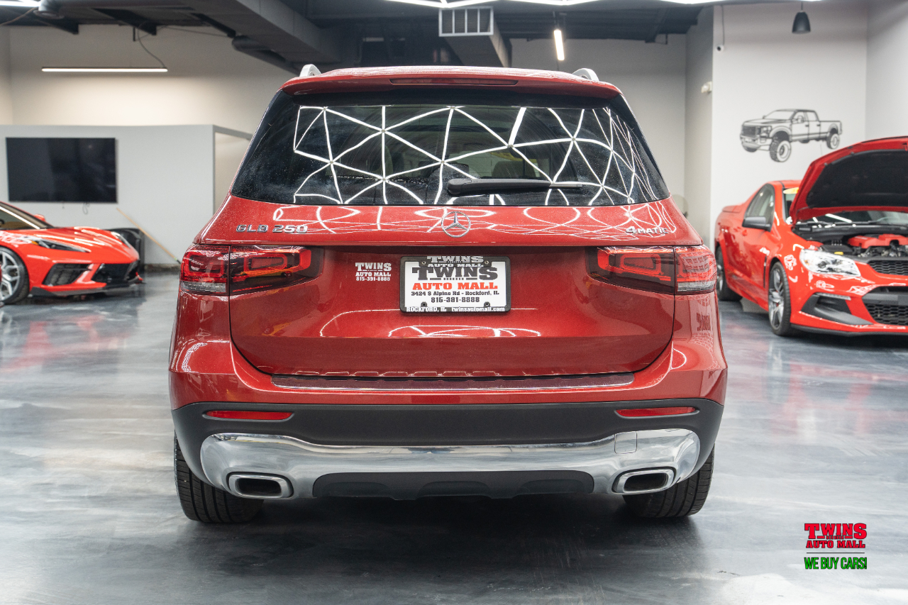 Mercedes-Benz GLB-Class GLB 250 4MATIC 2021