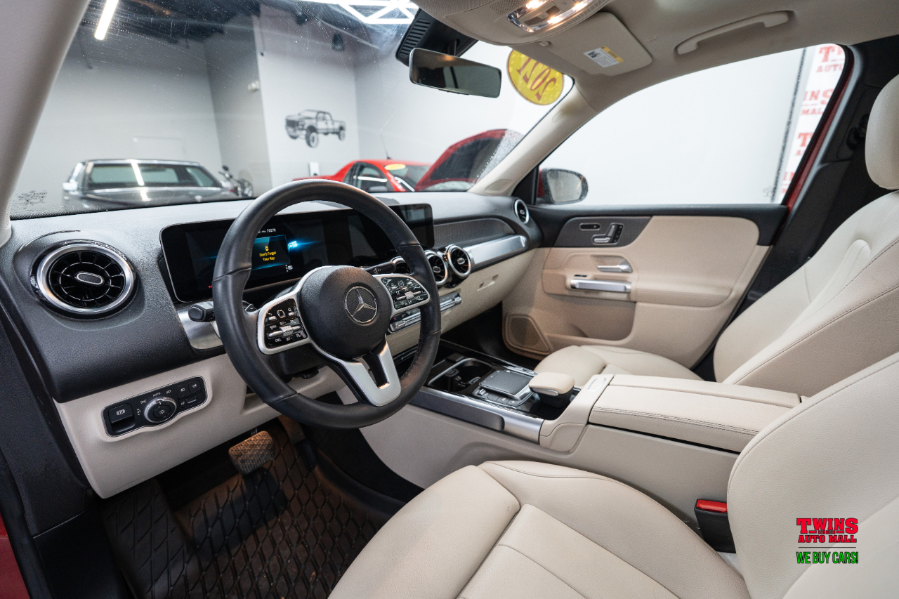 Mercedes-Benz GLB-Class GLB 250 4MATIC 2021