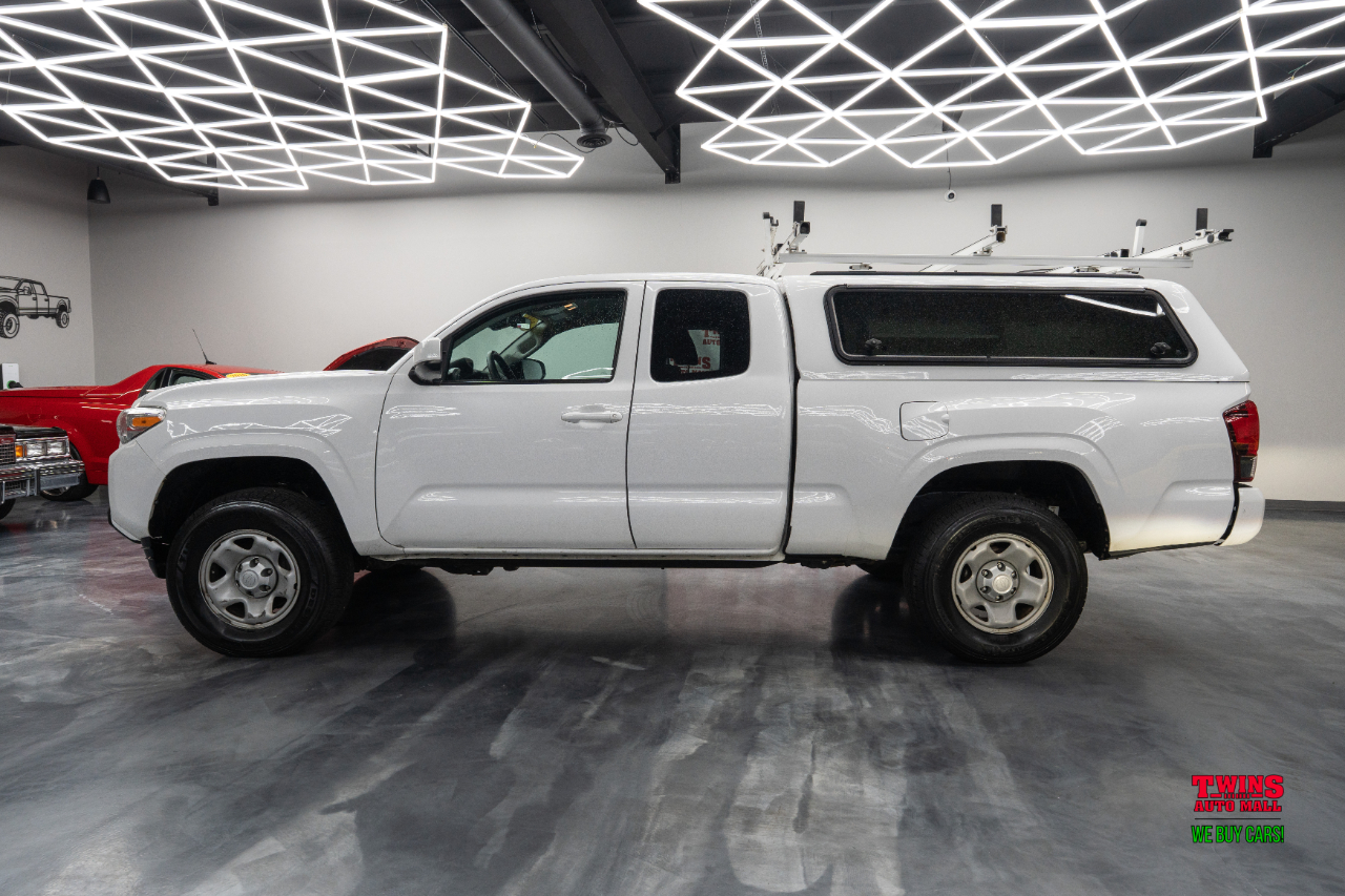 Toyota Tacoma 4WD Access Cab V6 AT (Natl) 2019