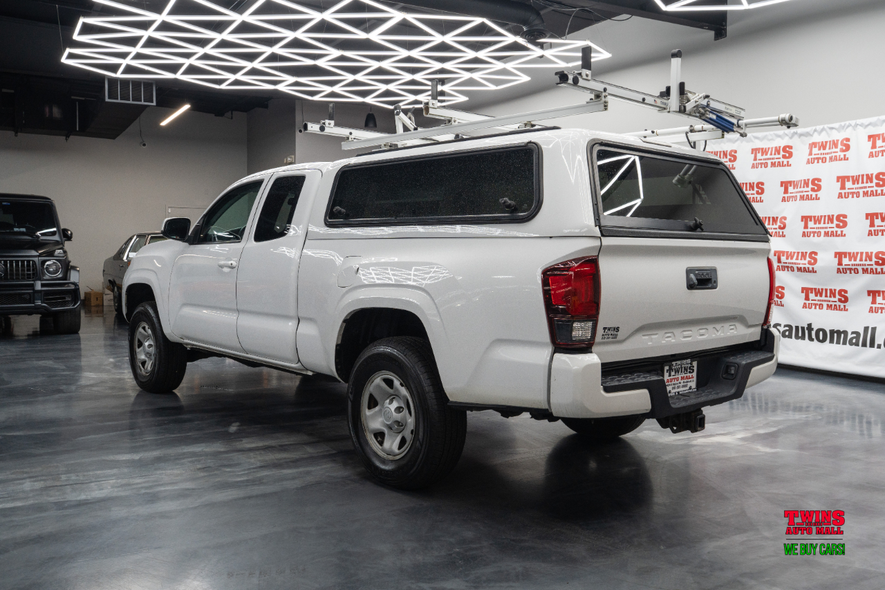 Toyota Tacoma 4WD Access Cab V6 AT (Natl) 2019