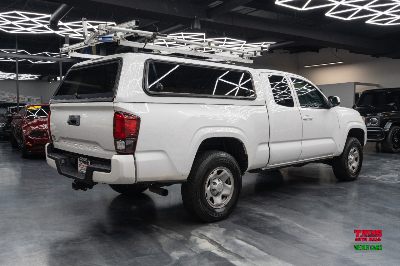 Toyota Tacoma 4WD Access Cab V6 AT (Natl) 2019