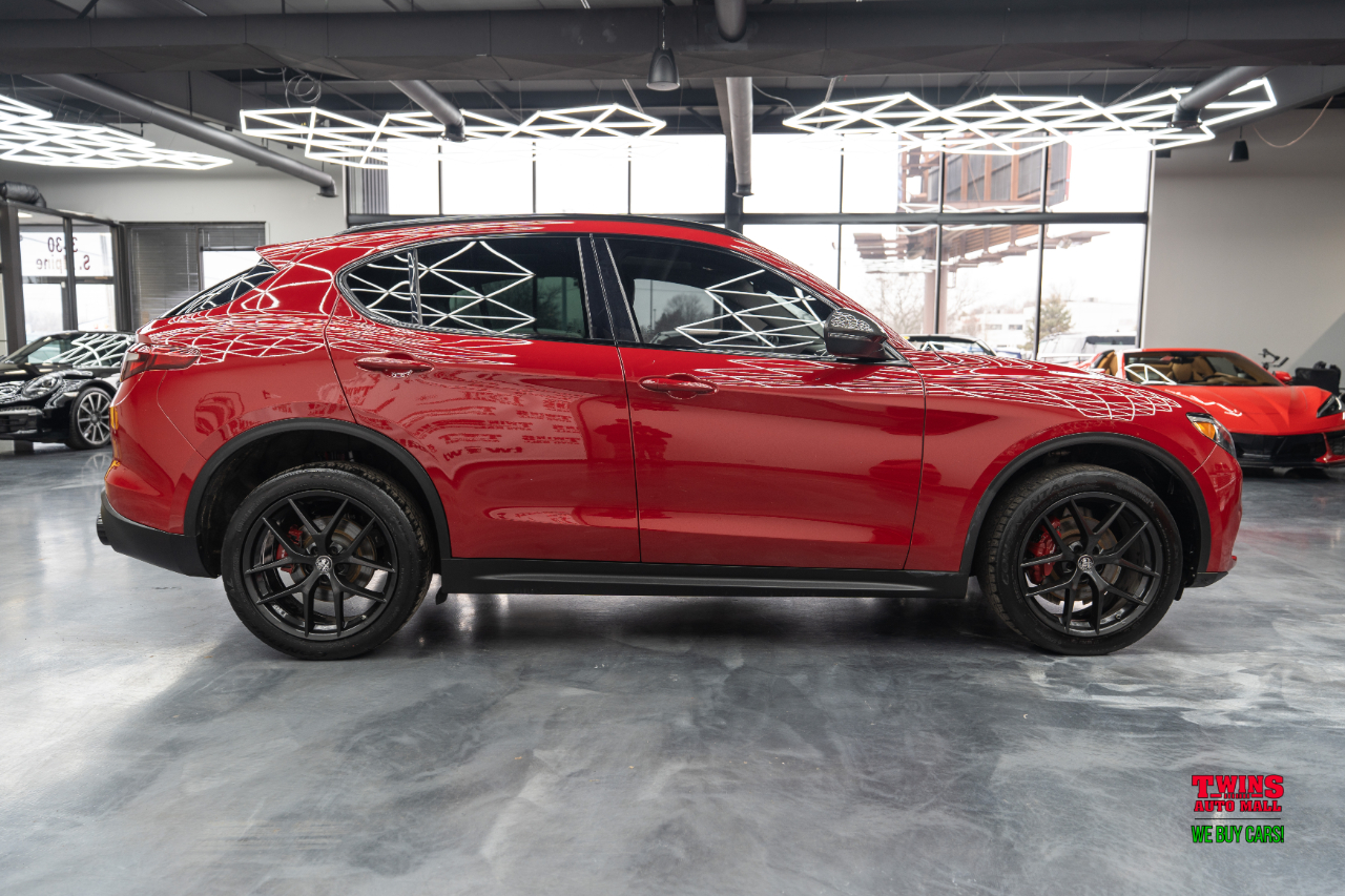 Alfa Romeo Stelvio AWD 2019