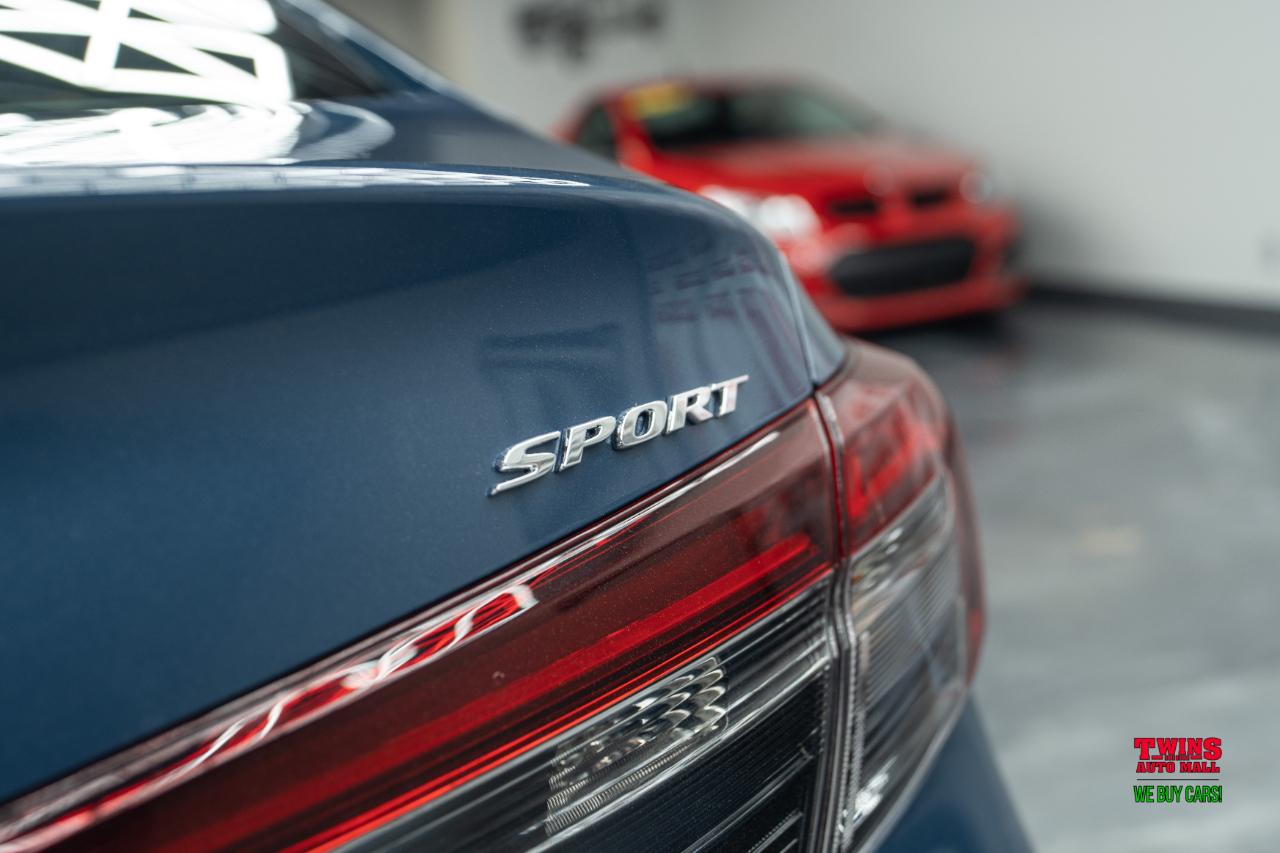 Honda Civic Sport Hybrid 2025