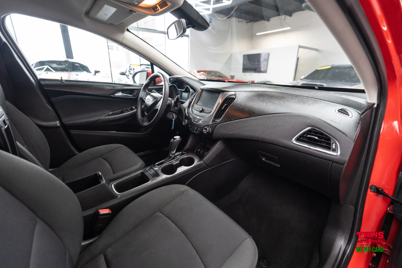 Chevrolet Cruze LT Auto 2017