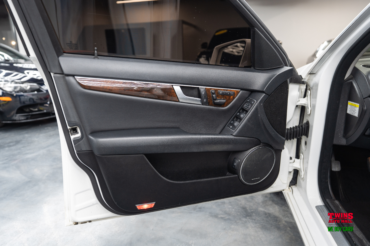 Mercedes-Benz C-Class C300 4MATIC Sport Sedan 2014