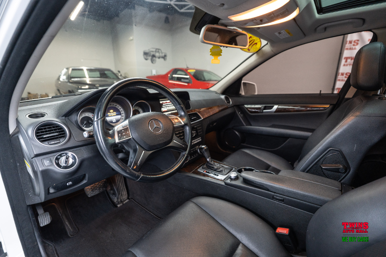 Mercedes-Benz C-Class C300 4MATIC Sport Sedan 2014