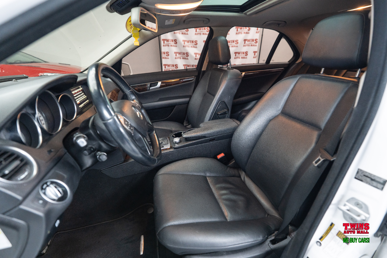 Mercedes-Benz C-Class C300 4MATIC Sport Sedan 2014