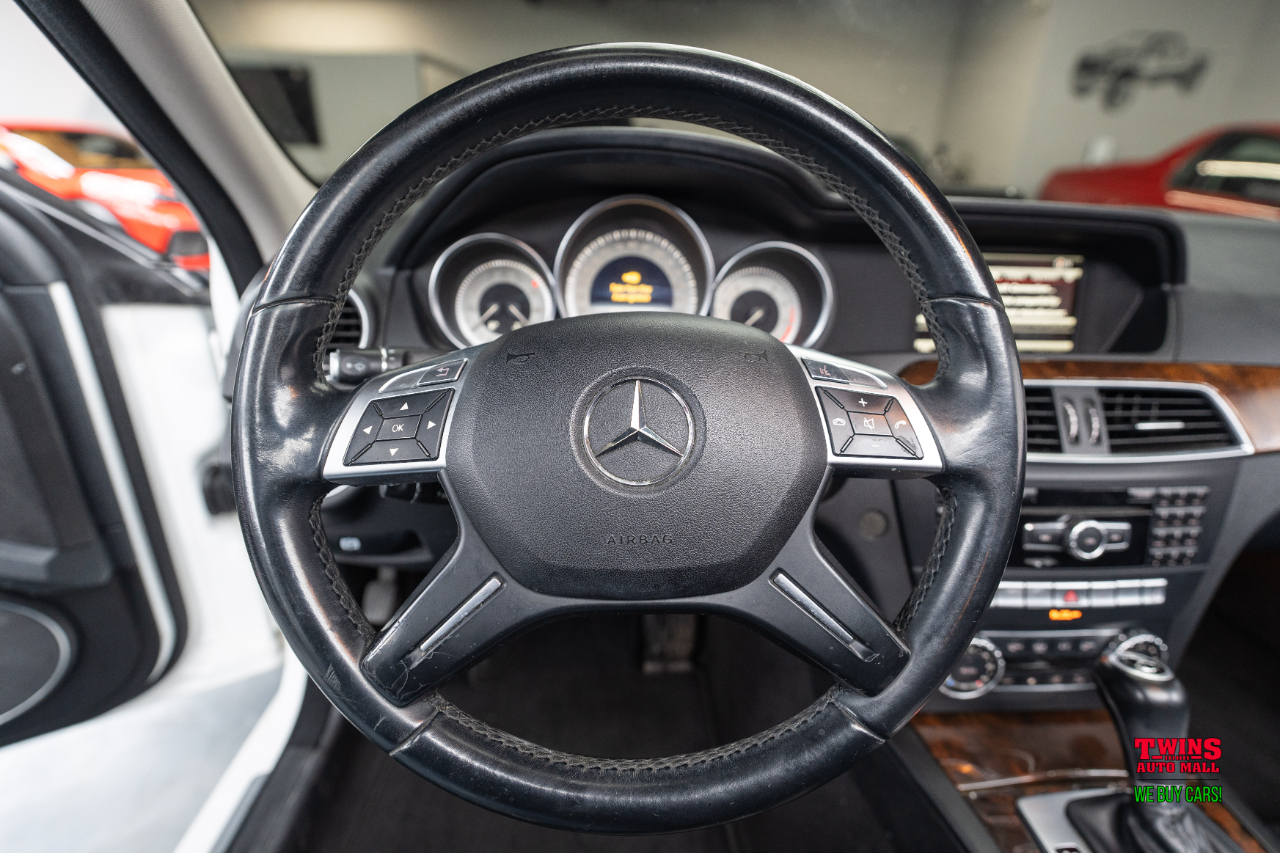 Mercedes-Benz C-Class C300 4MATIC Sport Sedan 2014