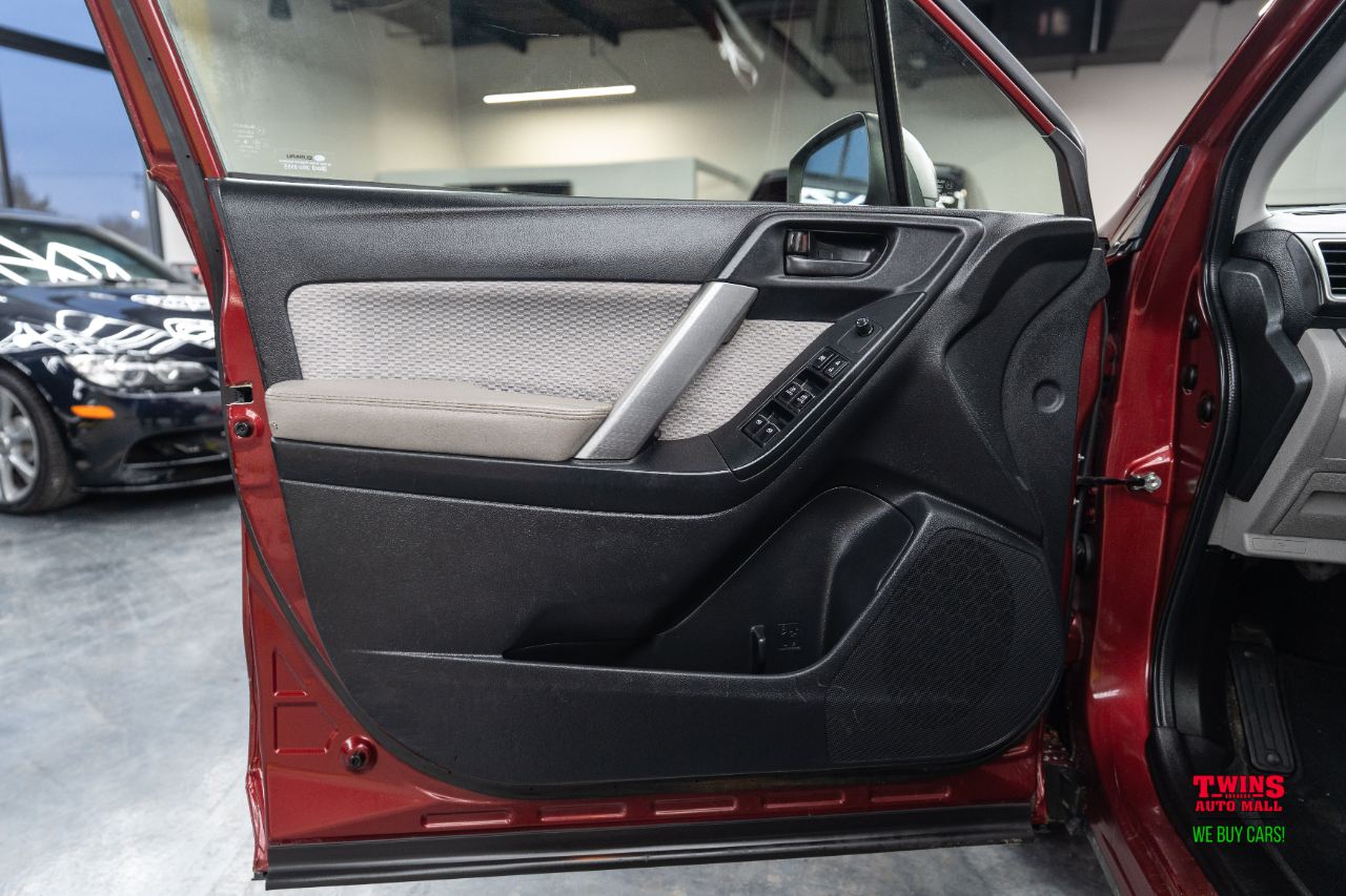 Subaru Forester 2.5i Premium PZEV CVT 2018