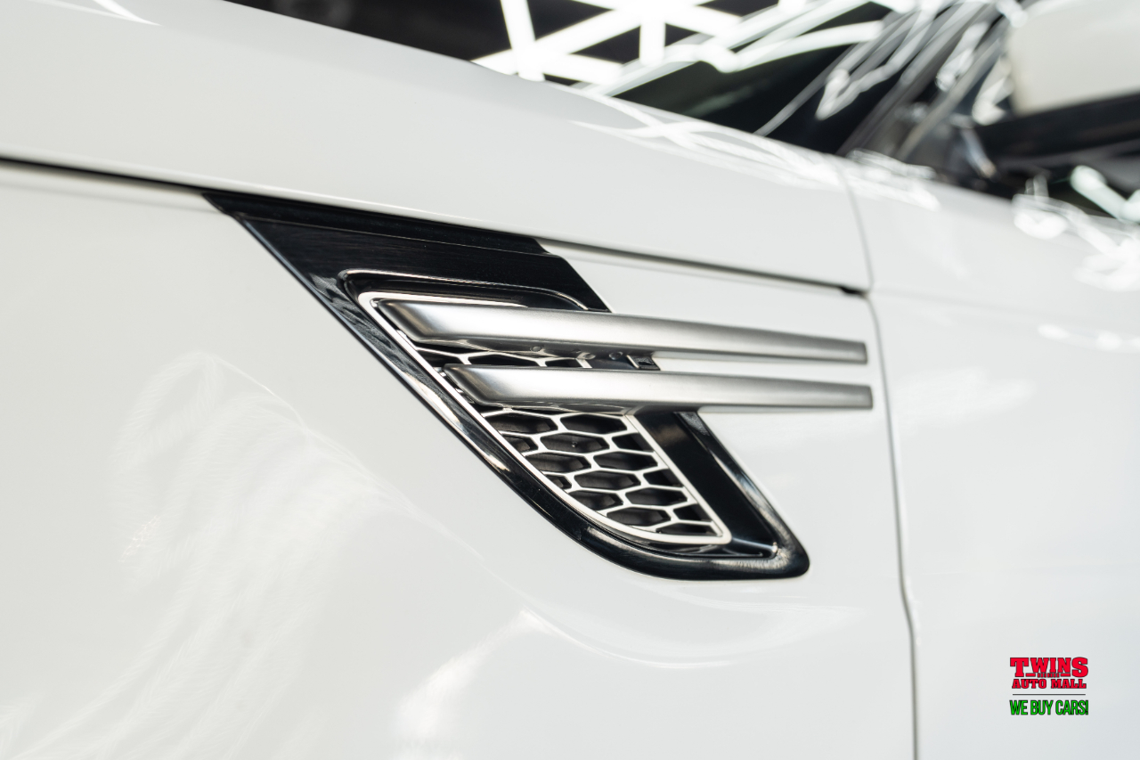 Land Rover Range Rover Sport 3.0L V6 Supercharged SE 2014