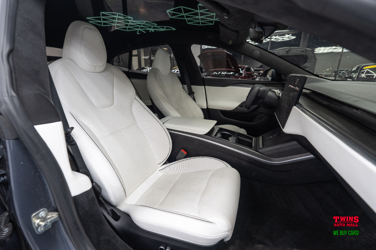 Tesla Model S Plaid 2022