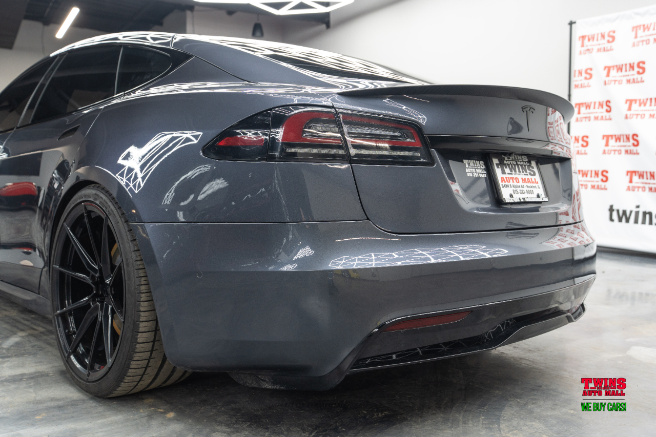 Tesla Model S Plaid 2022