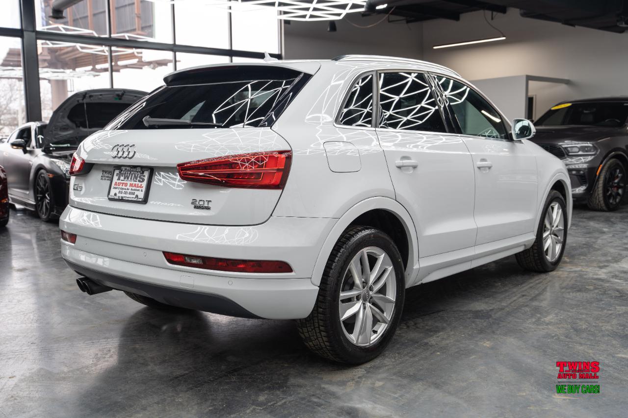 Audi Q3 2.0T quattro Premium Plus 2016