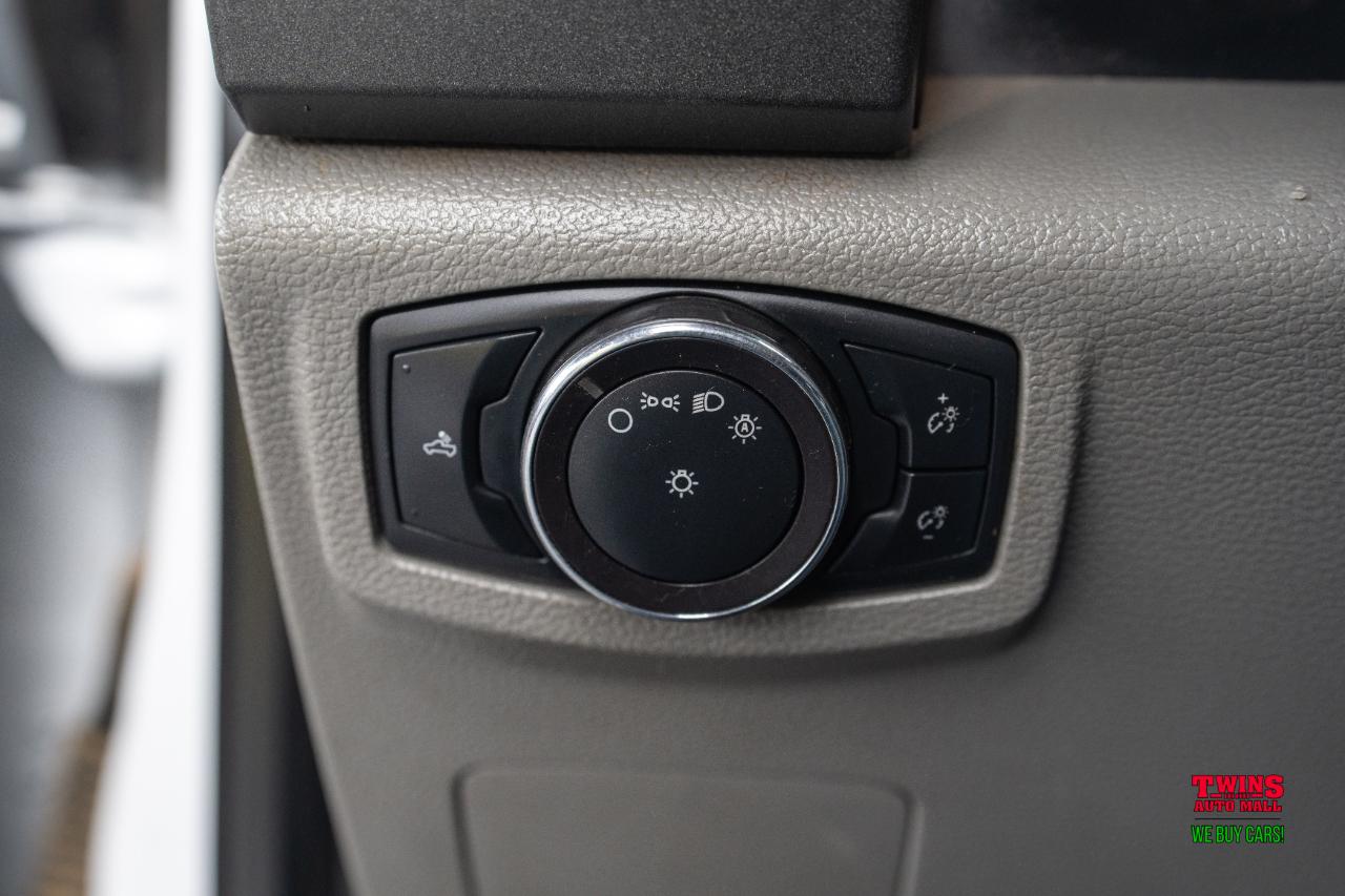 Ford F-350 SD XL Crew Cab DRW 2WD 2019