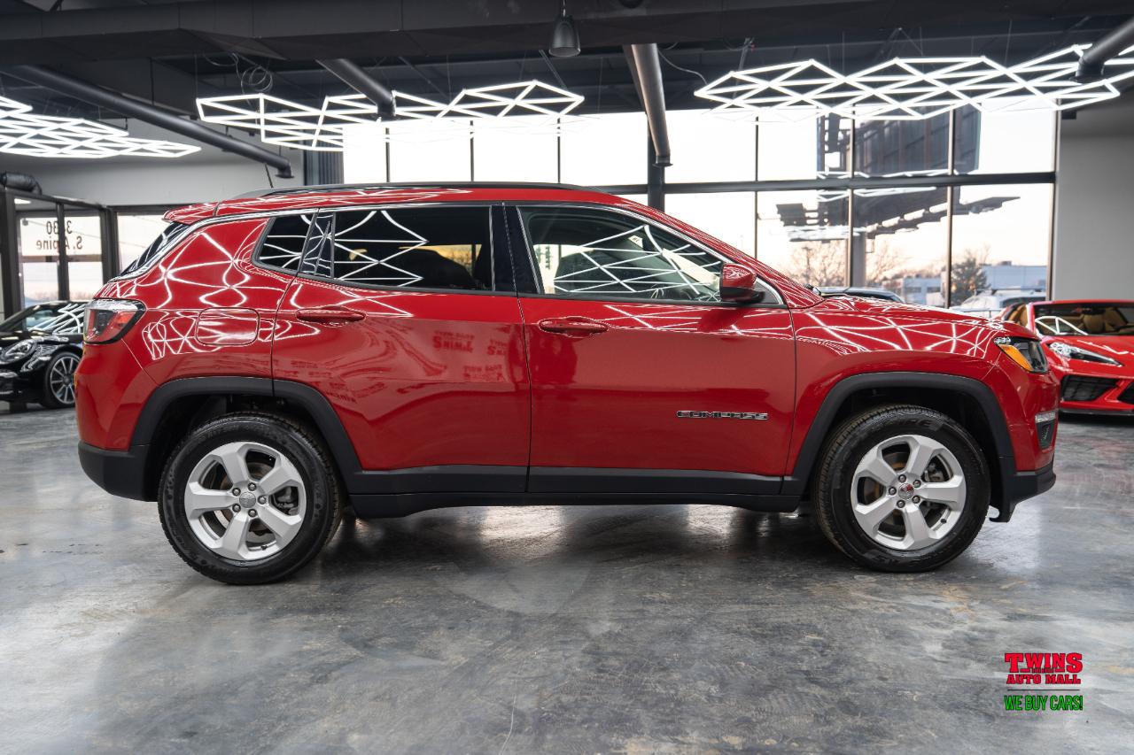 Jeep Compass Latitude FWD 2019