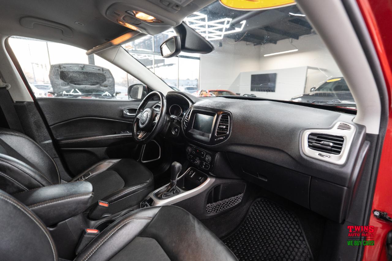 Jeep Compass Latitude FWD 2019