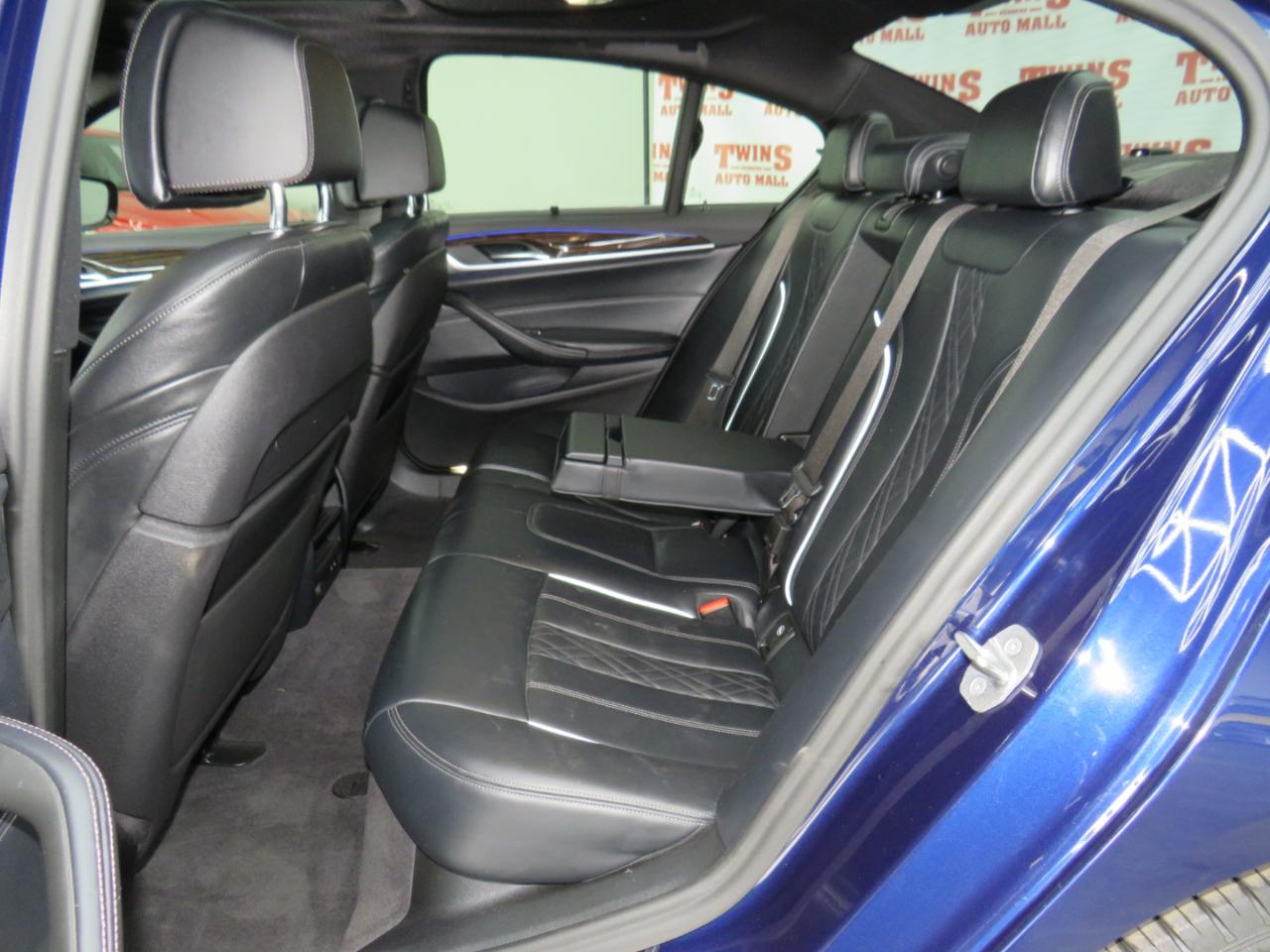 BMW 5-Series 540i xDrive 2020