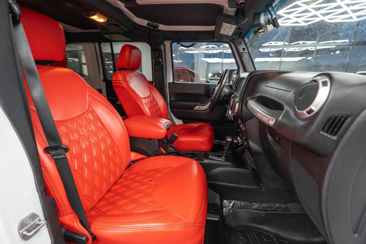 Jeep Wrangler JK Unlimited Sahara 4WD 2018