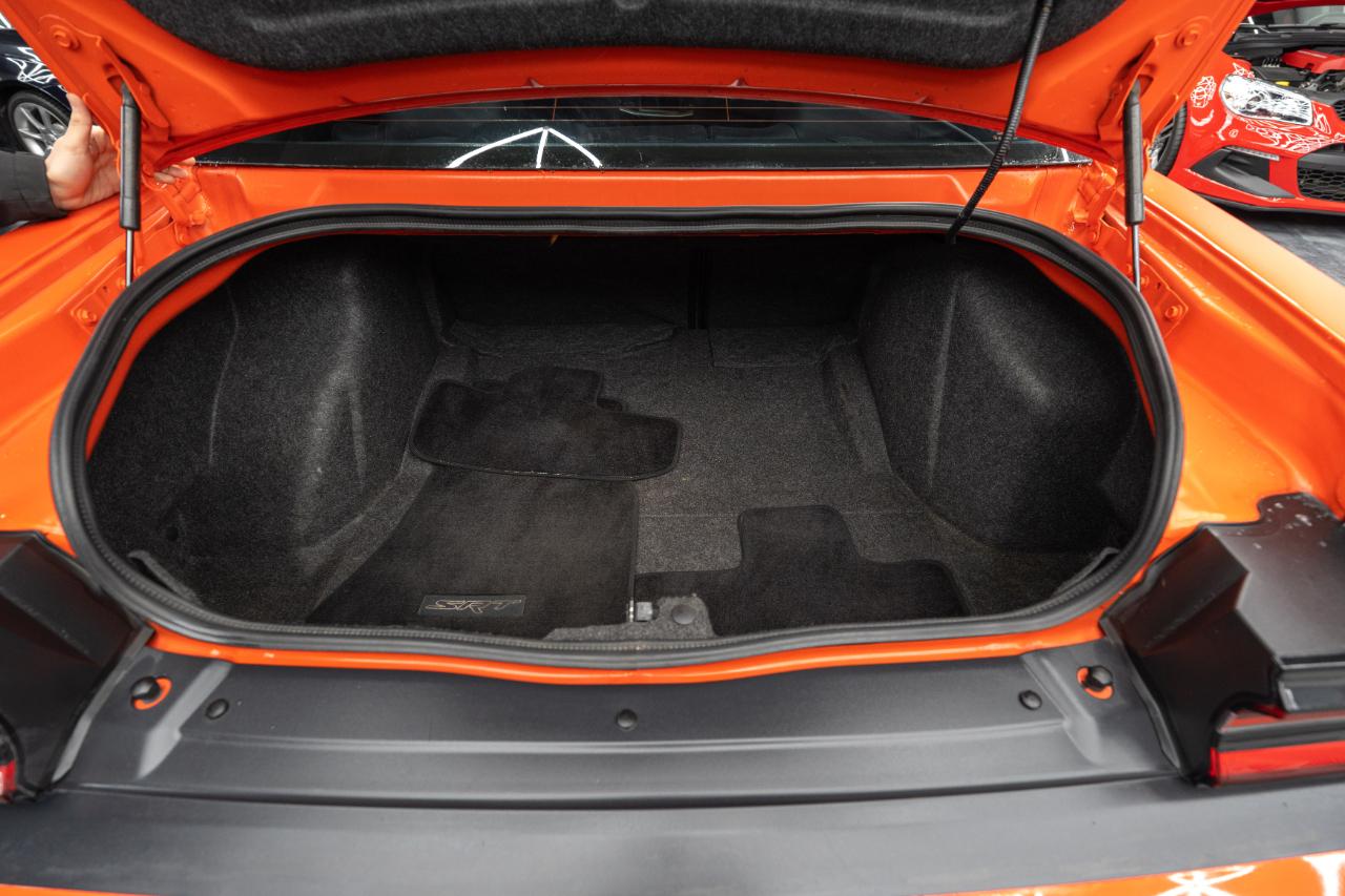 Dodge Challenger SRT 392 2016