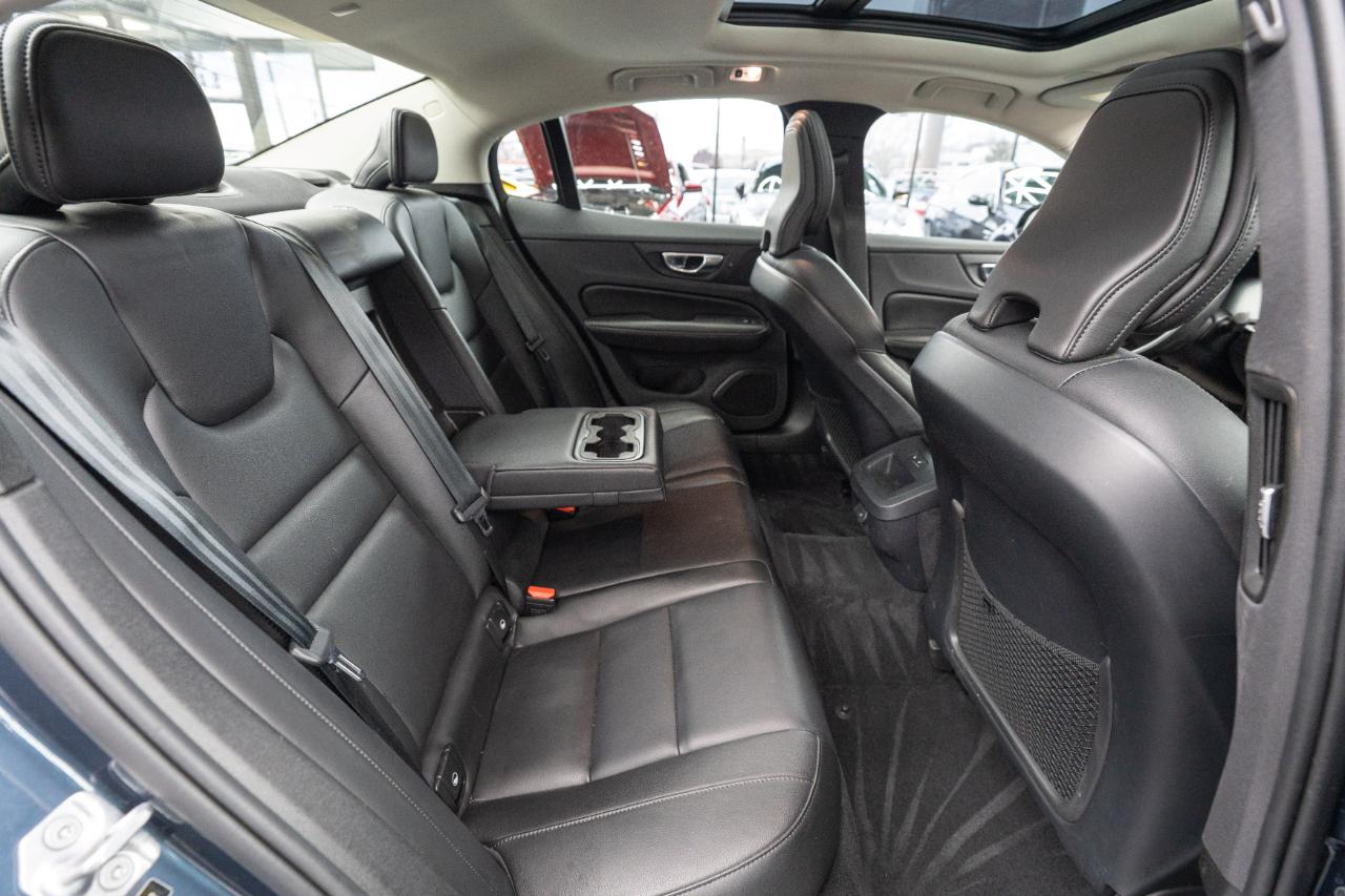 Volvo S60 B5 Momentum AWD 2022