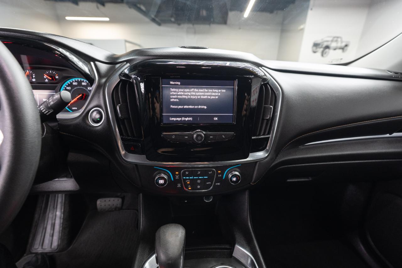 Chevrolet Traverse LS FWD 2021