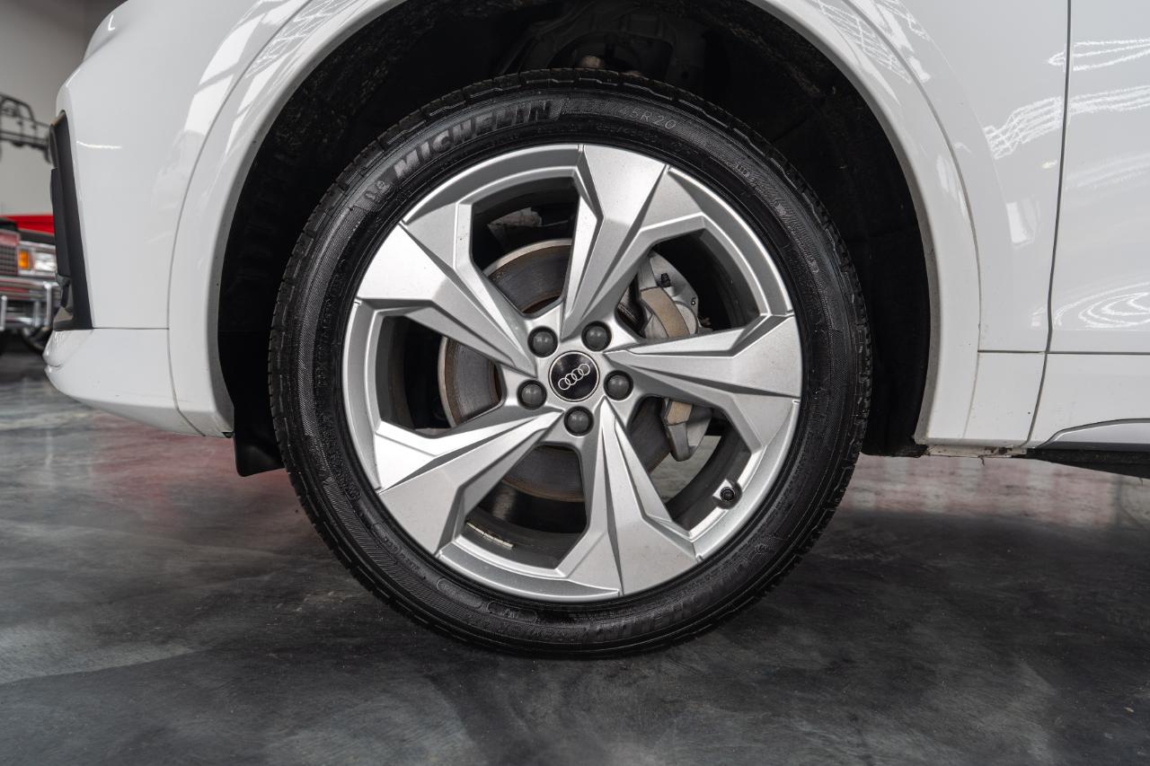 Audi Q5 2.0T Premium Plus quattro 2021