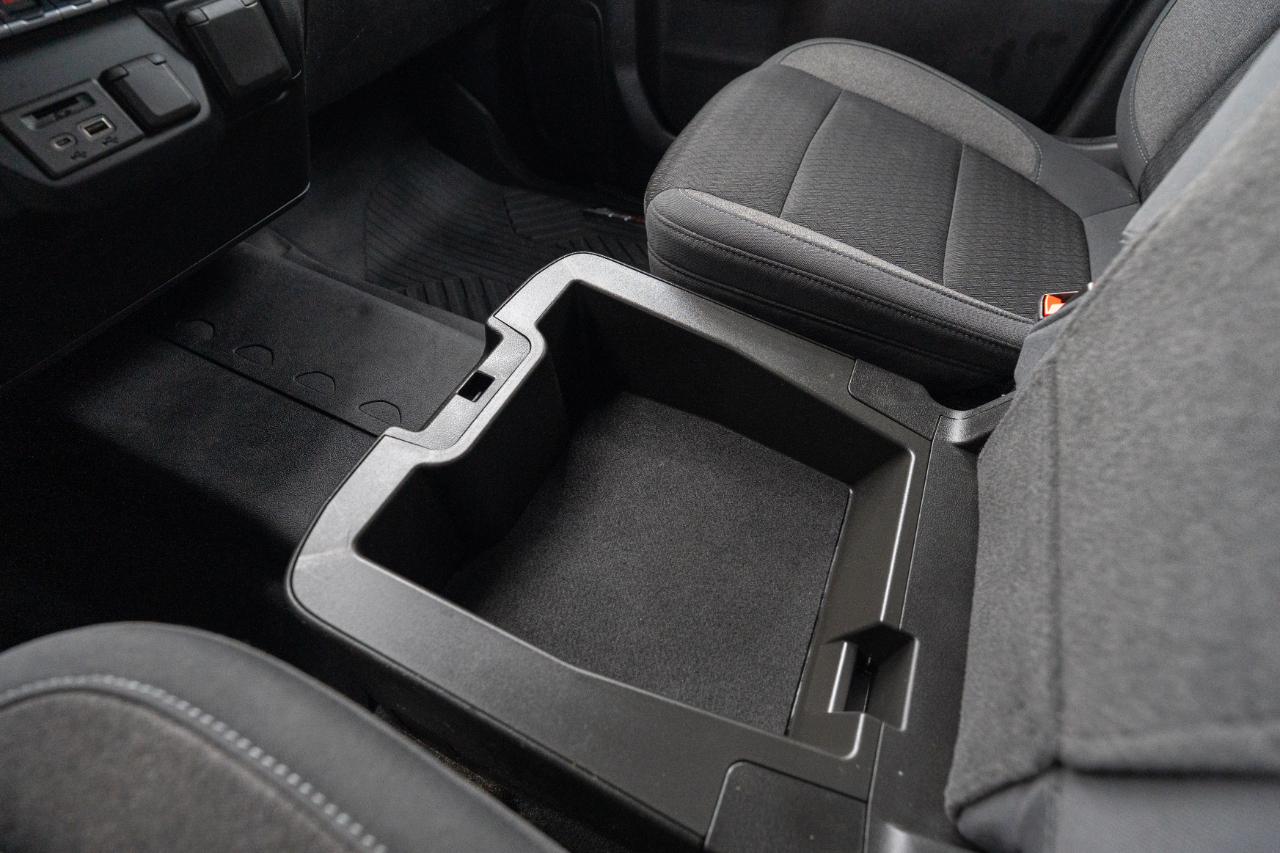 Chevrolet Silverado 1500 4WD Crew Cab 147" LT 2020