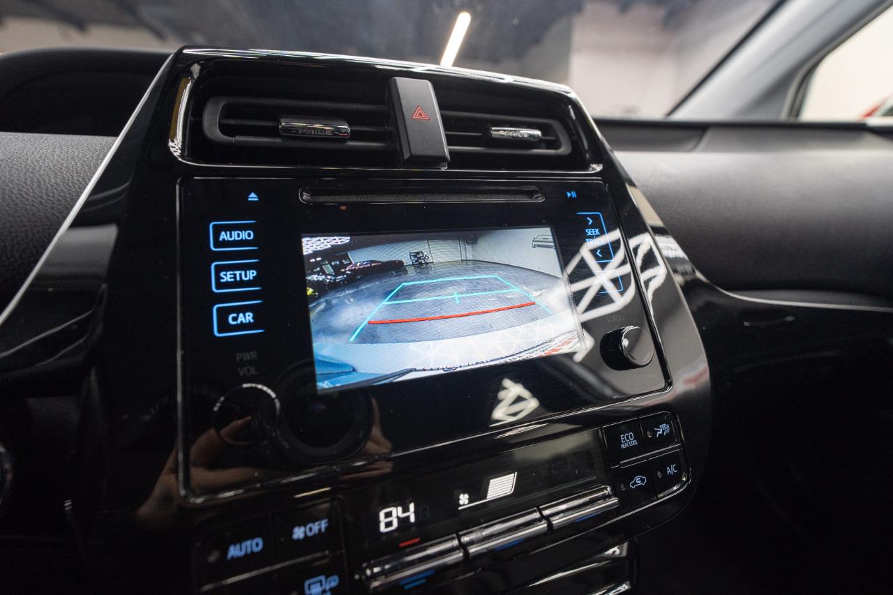 Toyota Prius L Eco 2019