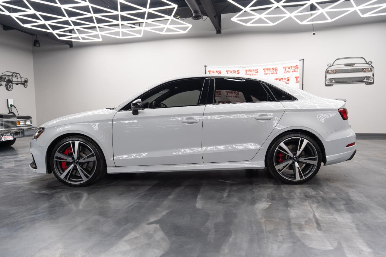 Audi RS3 Base 2018