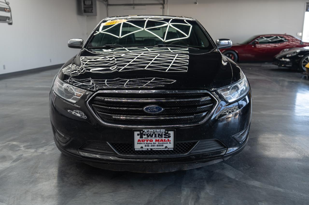 Ford Taurus Limited AWD 2018