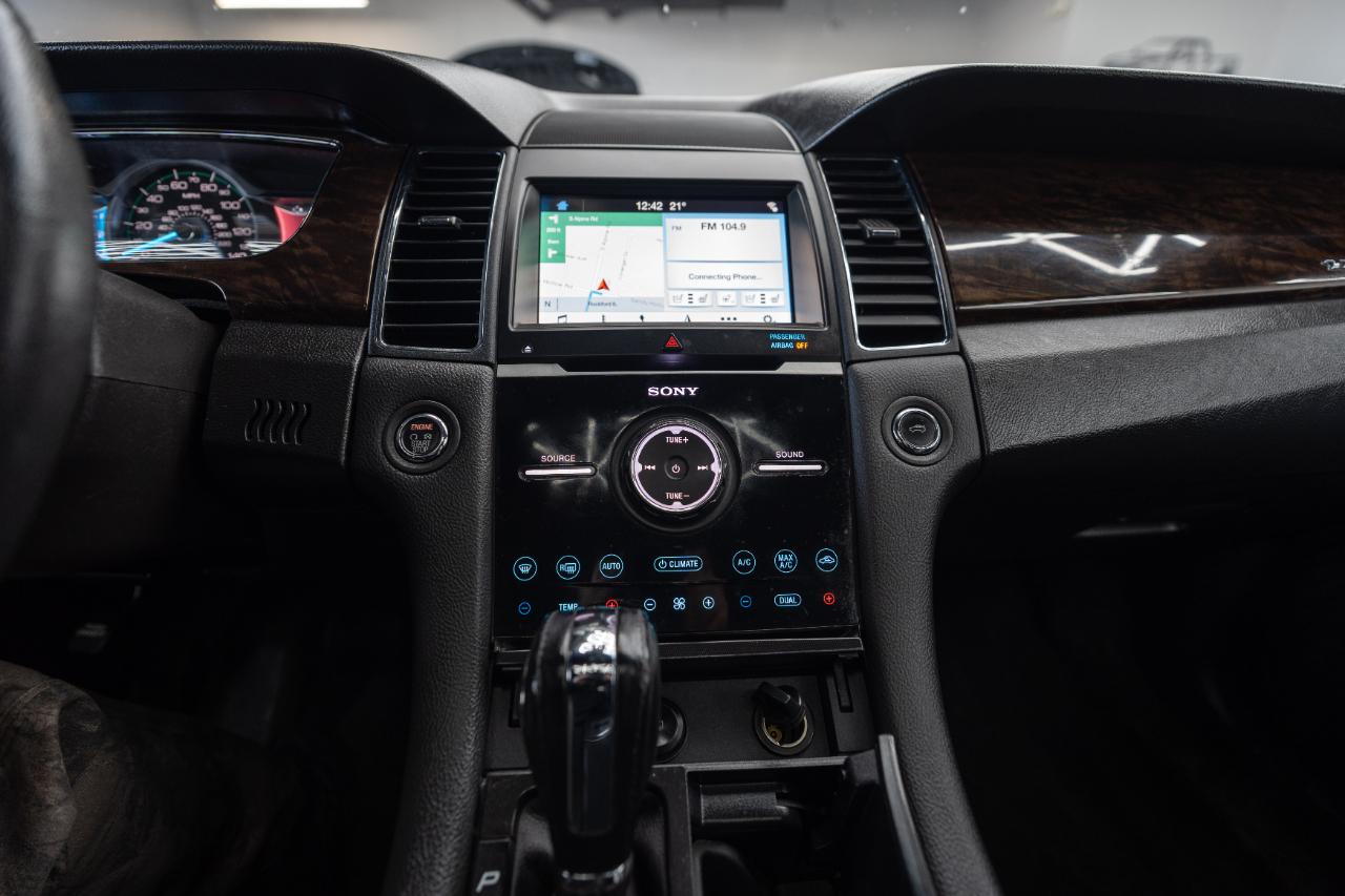 Ford Taurus Limited AWD 2018