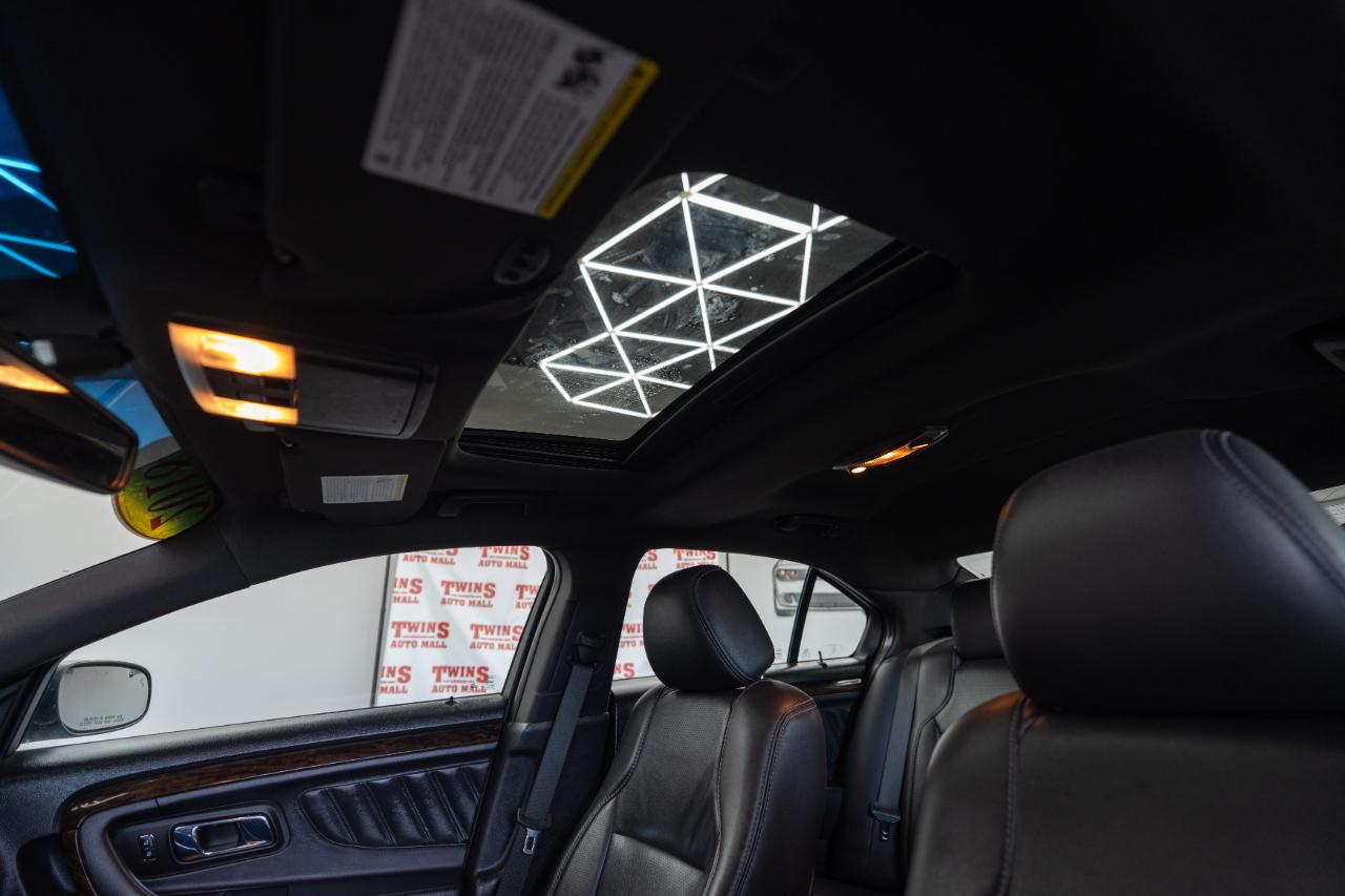 Ford Taurus Limited AWD 2018