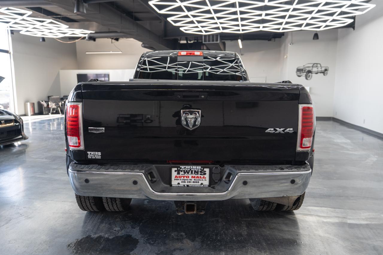 RAM 3500 Laramie Mega Cab 4WD DRW 2015