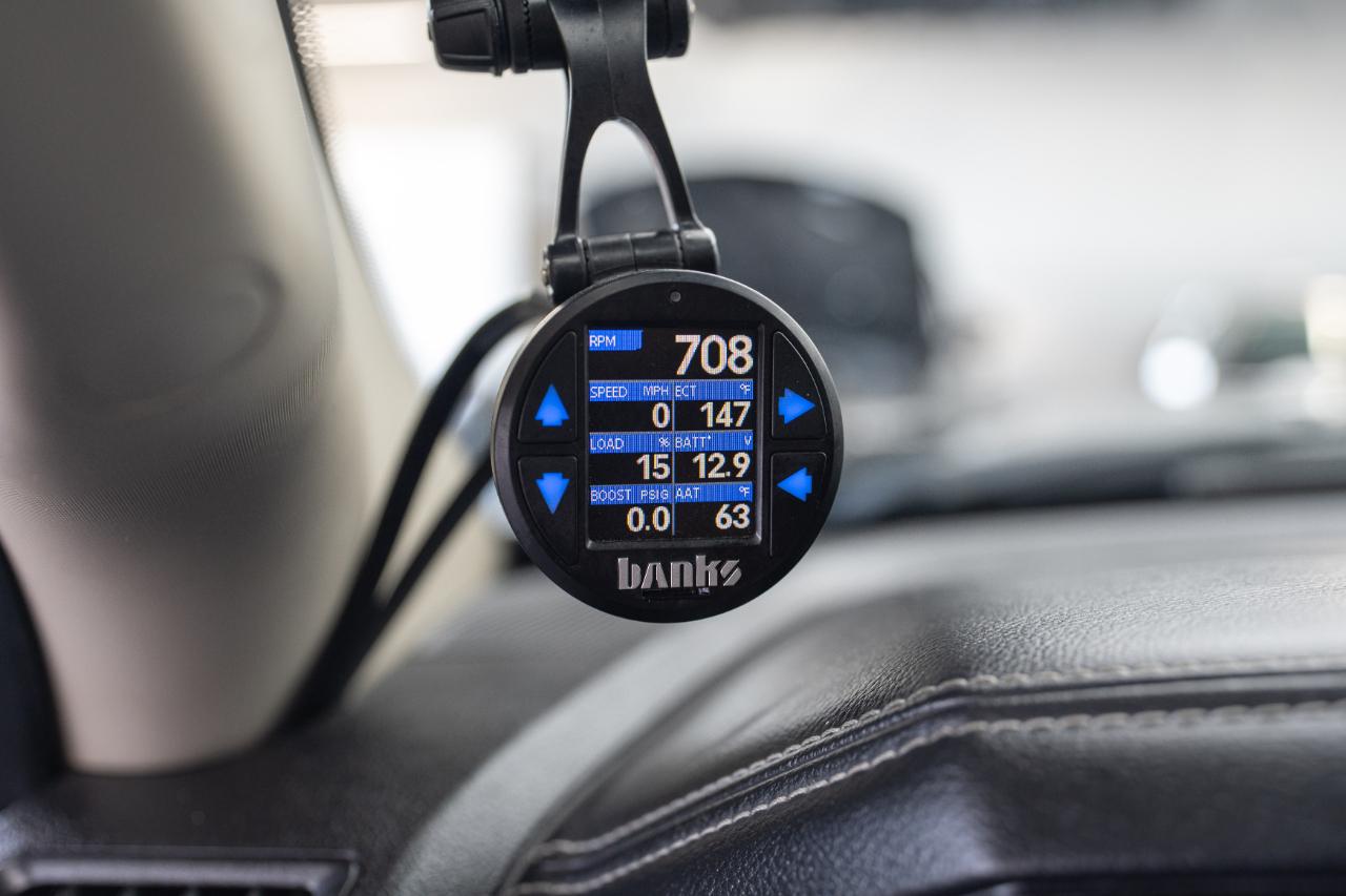 RAM 3500 Laramie Mega Cab 4WD DRW 2015