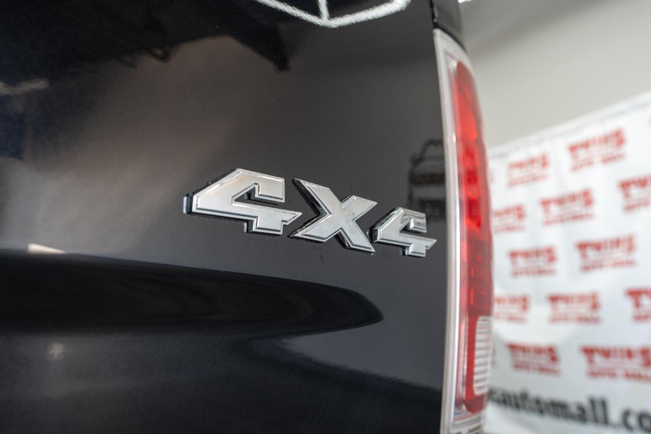 RAM 3500 Laramie Mega Cab 4WD DRW 2015