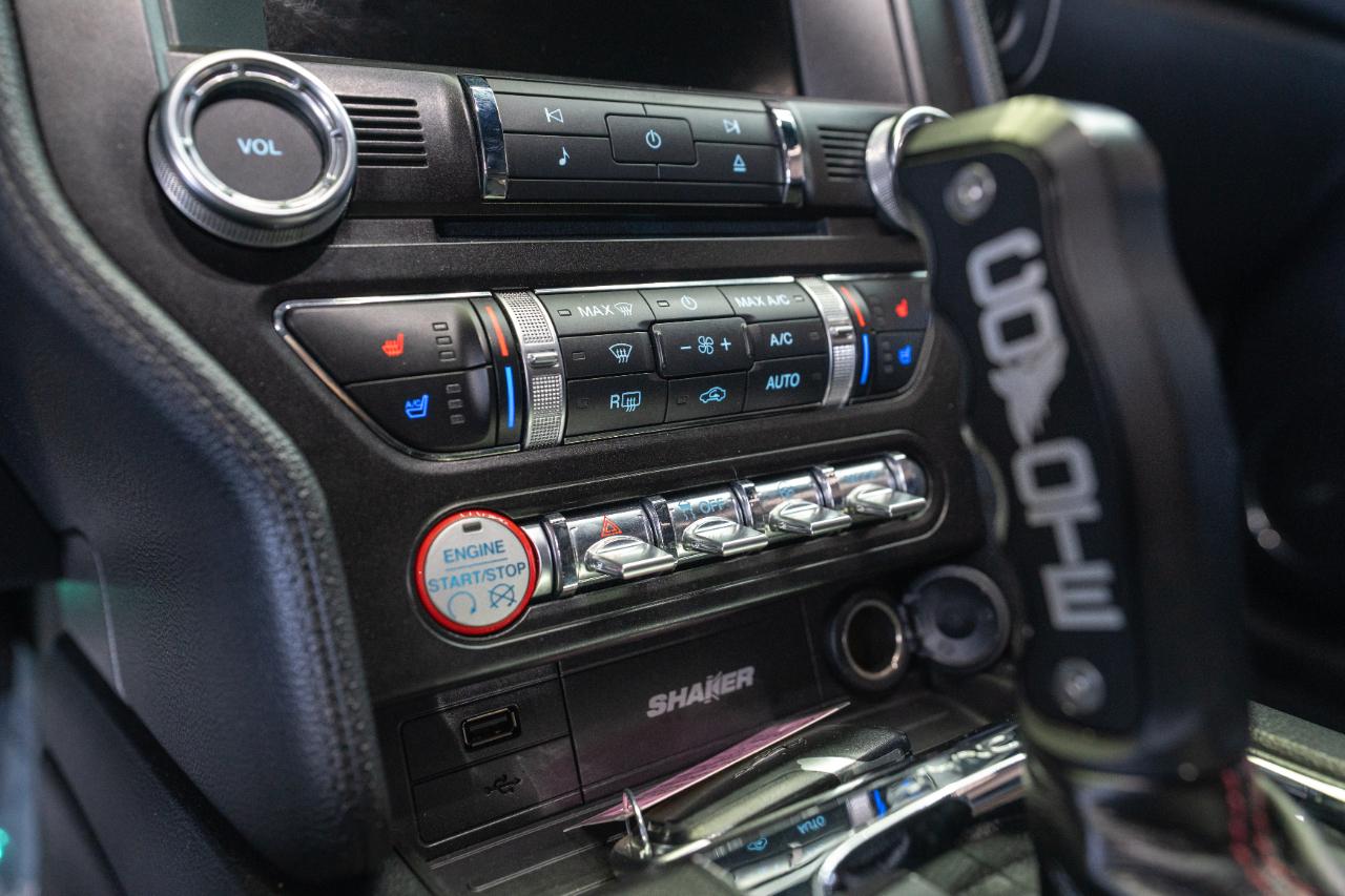 Ford Mustang GT Premium Coupe 2016